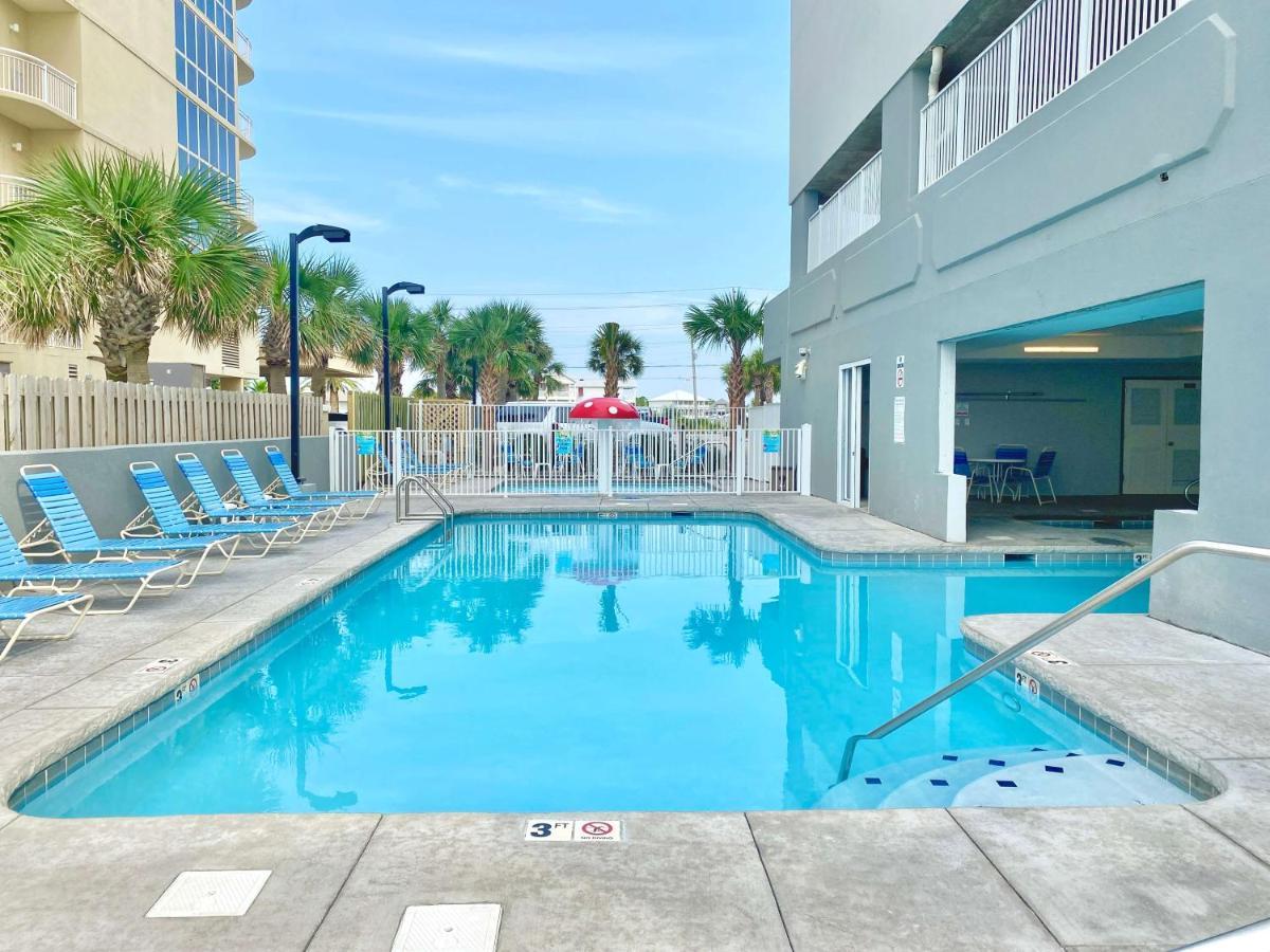 Island Royale: Beachfront Condo in Gulf Shores Exterior photo