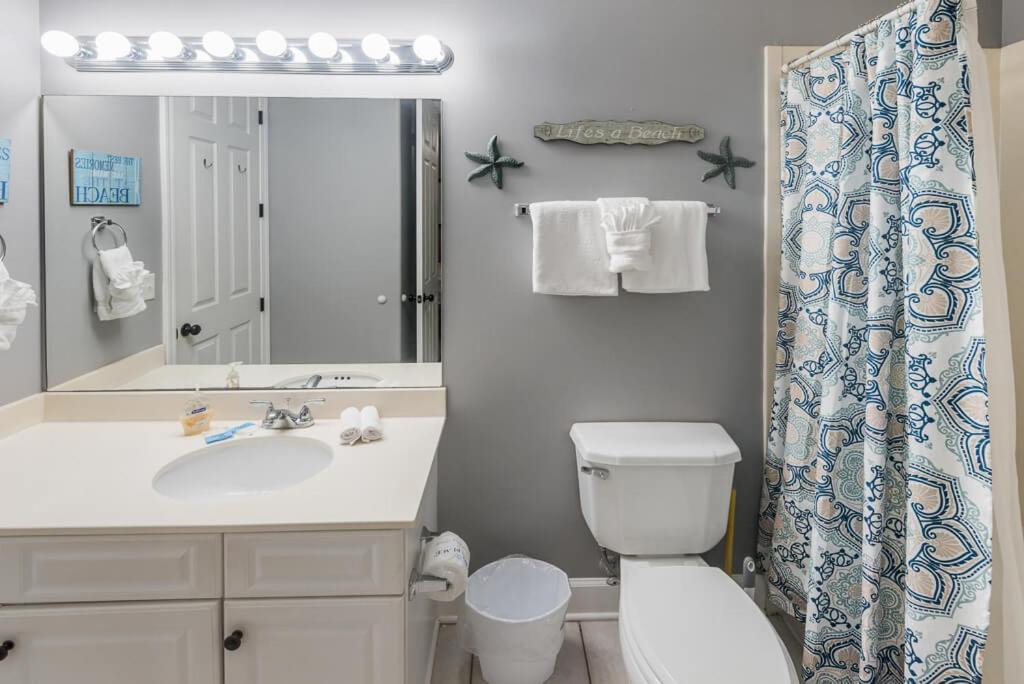 Island Royale: Beachfront Condo in Gulf Shores Exterior photo